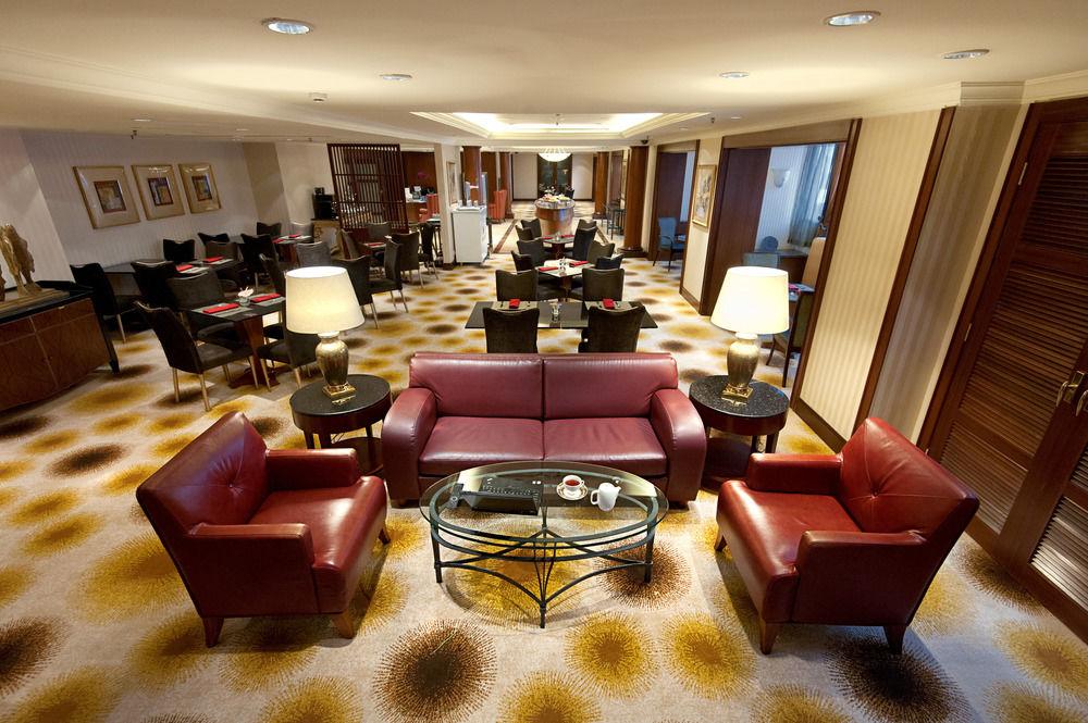 Shanghai Marriott Hotel Hongqiao Exteriör bild