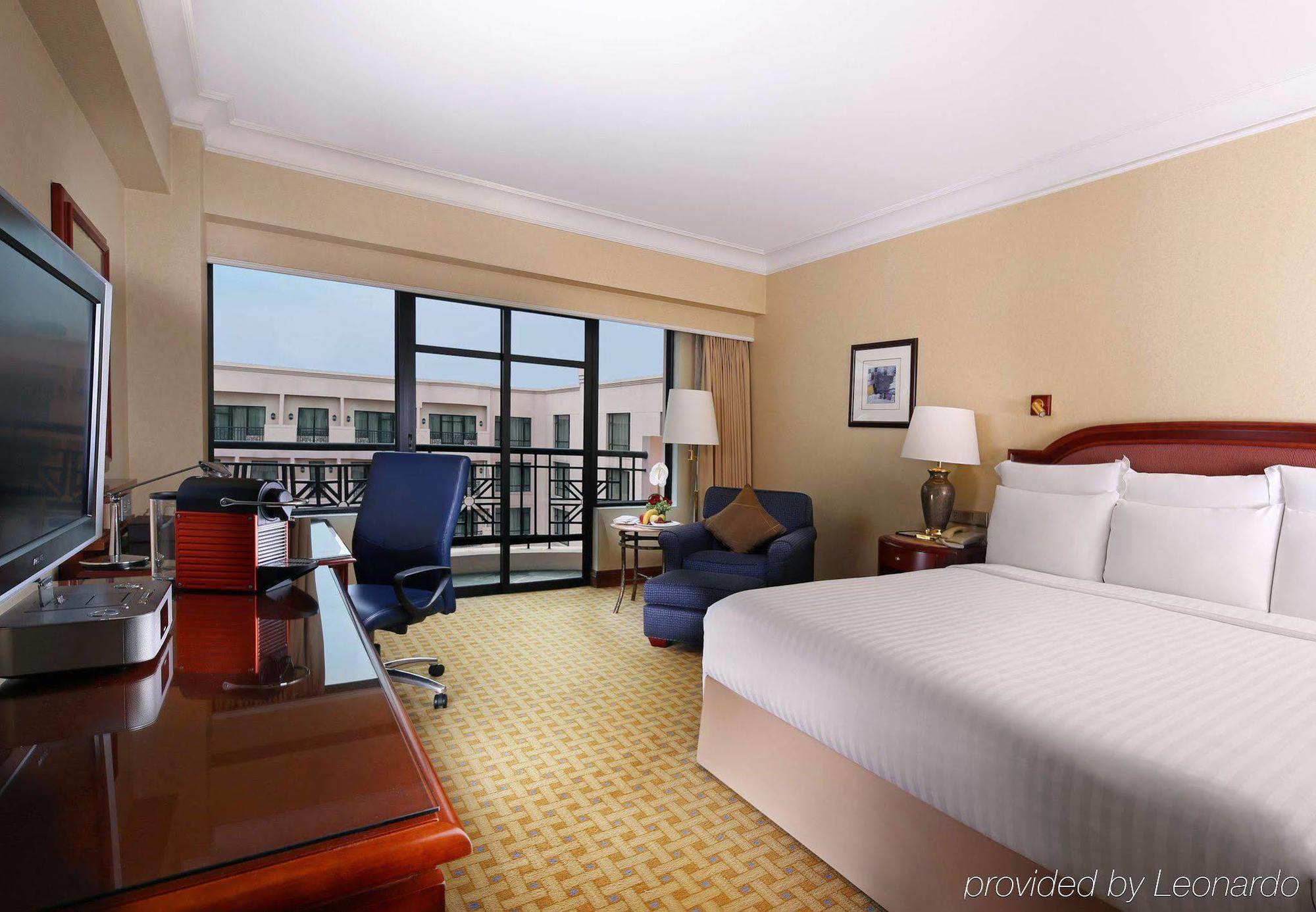 Shanghai Marriott Hotel Hongqiao Exteriör bild