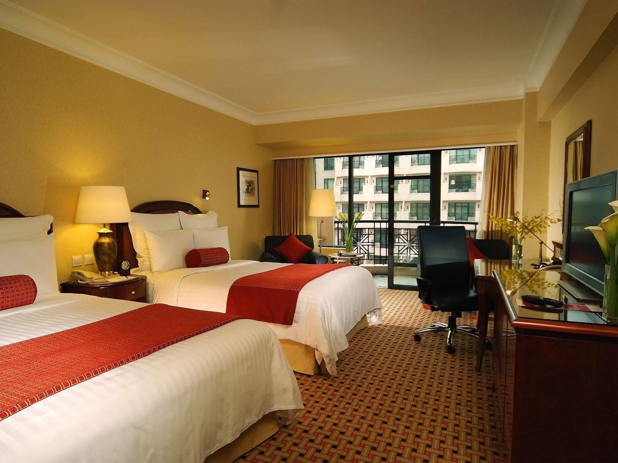 Shanghai Marriott Hotel Hongqiao Exteriör bild