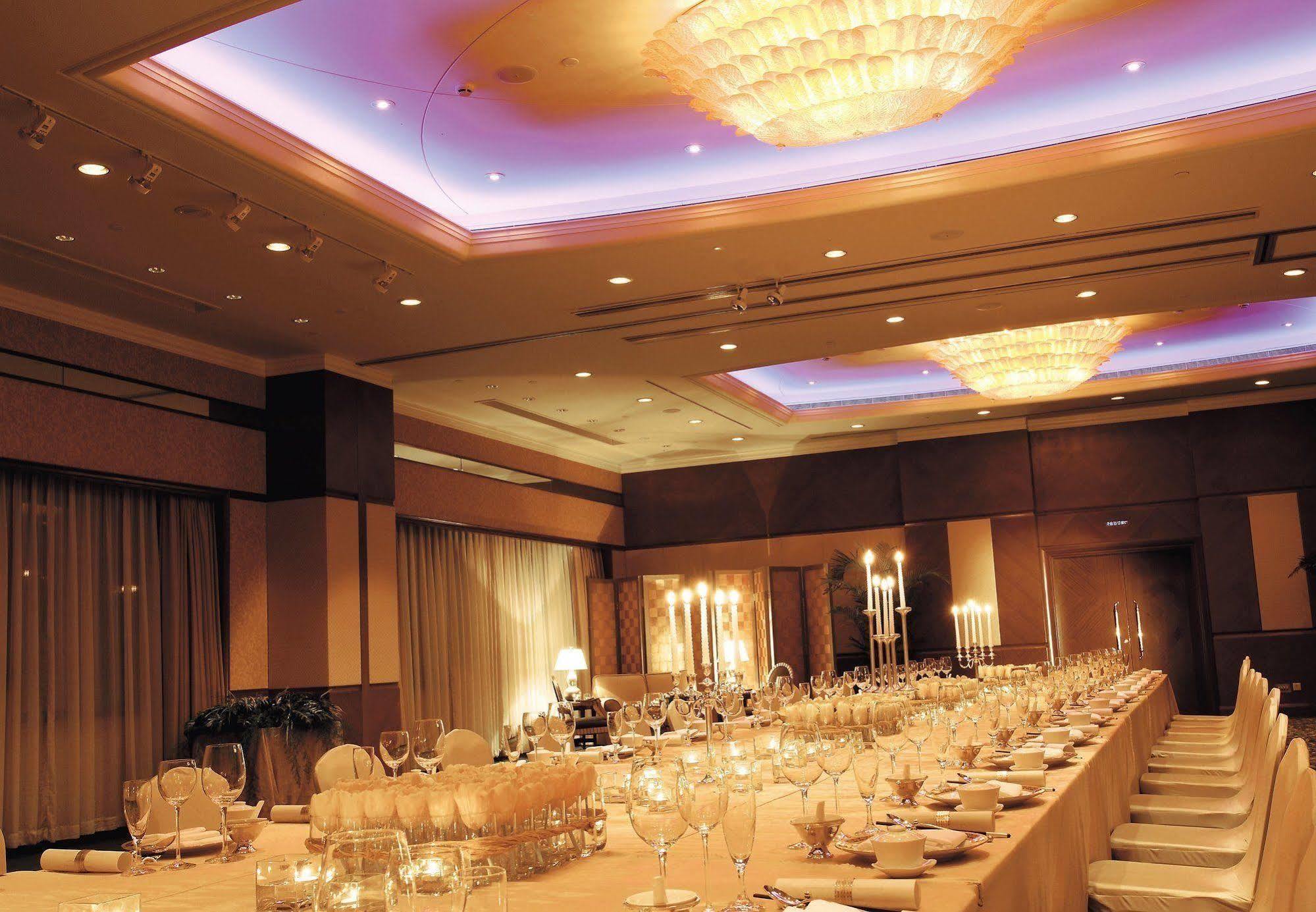 Shanghai Marriott Hotel Hongqiao Exteriör bild